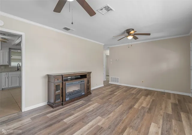Homes for sale in Bossier City, LA | 4217 Logan St, Bossier City, LA 71112 | MLS# 21228226