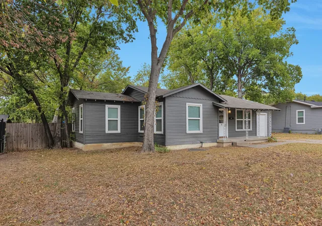 Photo 2 of Sale Pending at 3313 Katrine St, Haltom City, TX 76117 | MLS# 21228667 | Listing updated on 2026-07-27