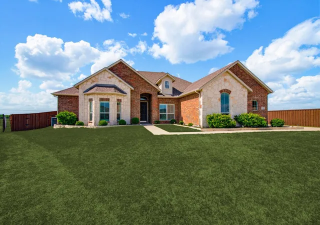 Photo 2 of Single family home for sale at 2084 Rolling Meadow Ln, Josephine, TX 75173 | MLS# 21227503 | Listing updated on 2026-07-13