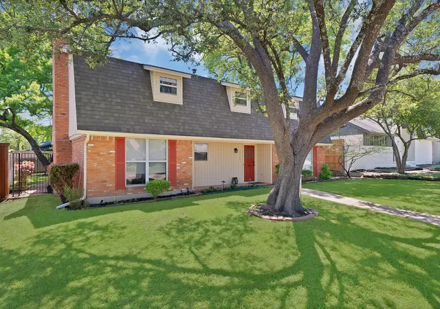 Homes for sale in Richardson, TX | 1427 Stagecoach Dr, Richardson, TX 75080 | MLS# 21209564