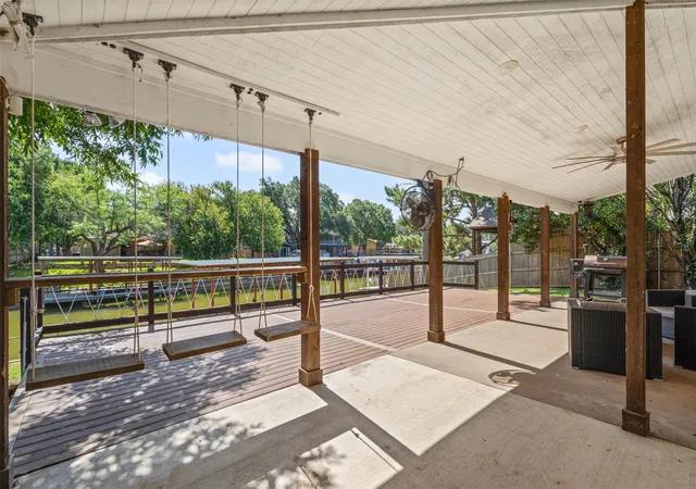 Homes for sale in Granbury, TX | 4021 Sioux Ct, Granbury, TX 76048 | MLS# 21228767