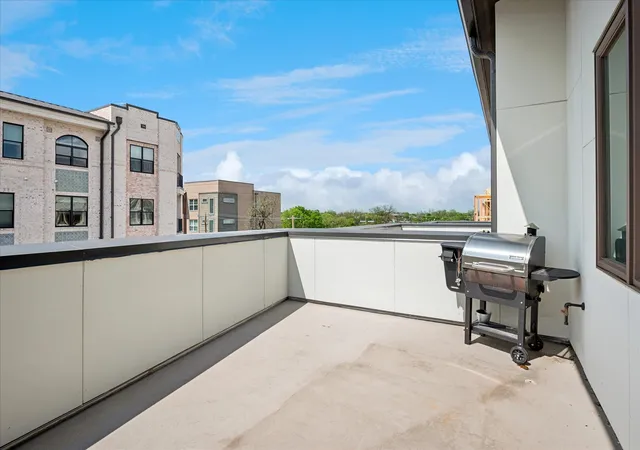 Homes for sale in Dallas, TX | 236 Melba St #103, Dallas, TX 75208 | MLS# 21228737