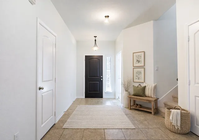 Photo 2 of Sale Pending at 112 Cole Ct, Argyle, TX 76226 | MLS# 21222614 | Listing updated on 2026-08-19