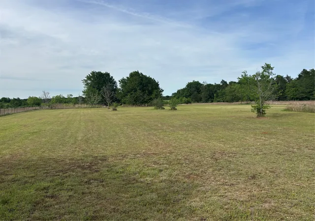 Photo 3 of Single family home for sale at 253 Lcr 432, Mexia, TX 76667 | MLS# 21228830 | Listing updated on 2026-09-20