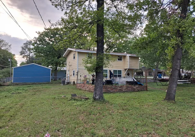 Homes for sale in Tool, TX | 304 Ridgewood Dr, Tool, TX 75143 | MLS# 21224649