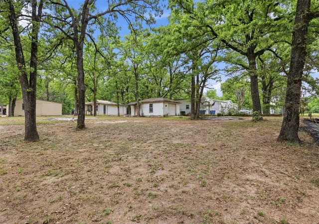 Homes for sale in Gun Barrel City, TX | 113 Karen Ln, Gun Barrel City, TX 75156 | MLS# 21227838
