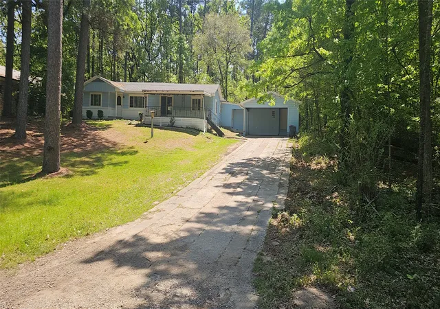 Photo 1 of Single family home for sale at 3515 Junior Pl, Shreveport, LA 71119 | MLS# 21226725 | Listing updated on 2026-07-26