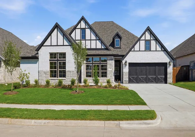 Photo 1 of Sale Pending at 1950 Benedetto Wy, Rockwall, TX 75032 | MLS# 21229066 | Listing updated on 2026-08-04