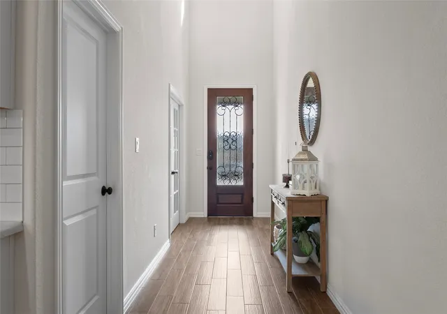 Photo 3 of Single family home for sale at 101 Mossy Oak Trl, Fort Worth, TX 76131 | MLS# 21228817 | Listing updated on 2026-07-24