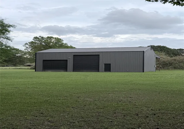 Homes for sale in Pittsburg, TX | 196 County Road 2220, Pittsburg, TX 75686 | MLS# 21229084