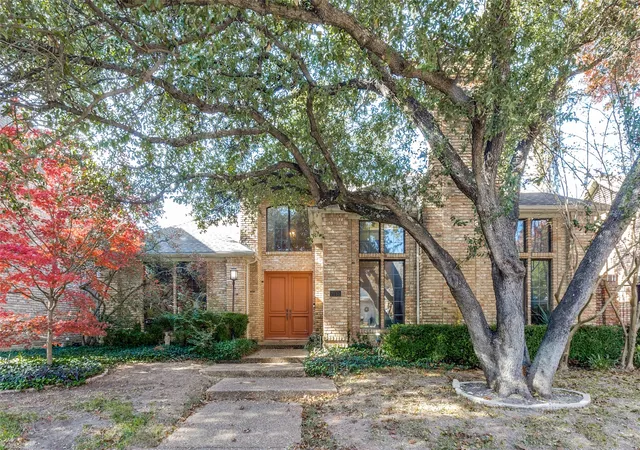 Photo 2 of Single family home for sale at 7155 Helsem Bnd, Dallas, TX 75230 | MLS# 21215774 | Listing updated on 2026-08-23