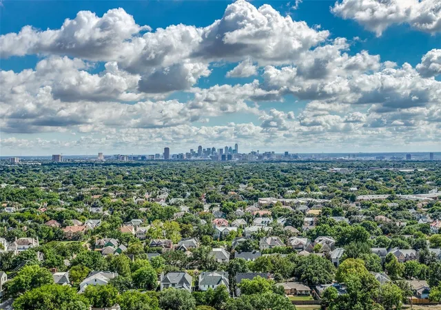 Photo 3 of Condo for sale at 6211 W Northwest Hwy #2401, Dallas, TX 75225 | MLS# 21228596 | Listing updated on 2026-08-31