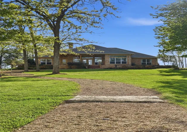 Photo 3 of Single family home for sale at 6398 Dorsey Dr, Athens, TX 75752 | MLS# 21227584 | Listing updated on 2026-09-23