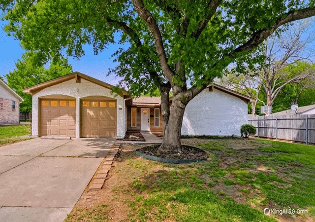 2nd image of 4604 Ivanhoe Dr, Fort Worth, TX 76132 | MLS# 21228674