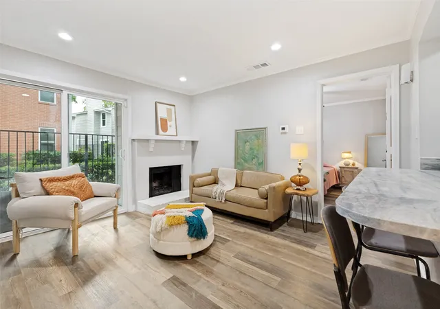Photo 2 of Condo for sale at 6900 Skillman St #407, Dallas, TX 75231 | MLS# 21229309 | Listing updated on 2026-07-09