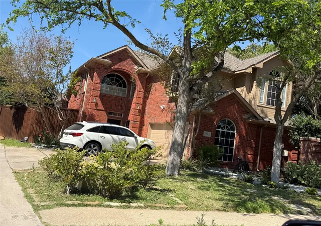 Photo 2 of Single family home for sale at 196 Cove Dr, Coppell, TX 75019 | MLS# 21229312 | Listing updated on 2026-08-21