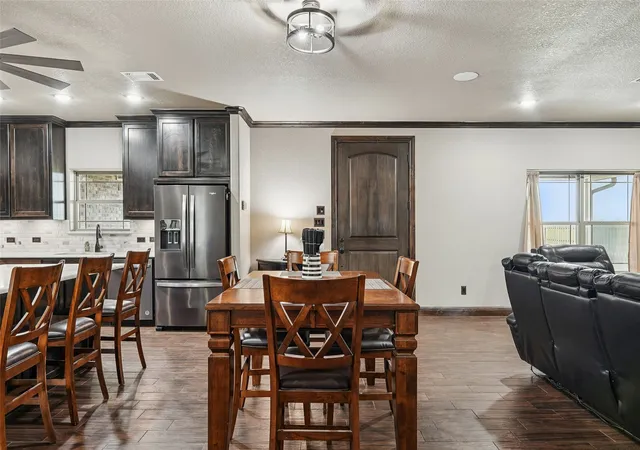 Homes for sale in Muenster, TX | 820 Fleitman Dr, Muenster, TX 76252 | MLS# 21229420