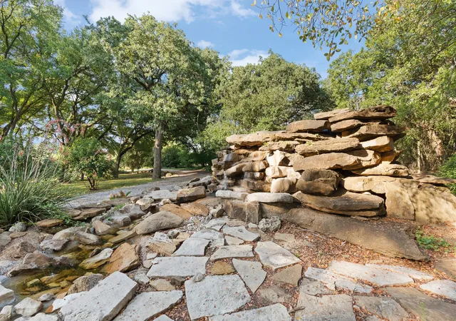 Homes for sale in Alvarado, TX | 1944 County Road 401, Alvarado, TX 76009 | MLS# 21227611