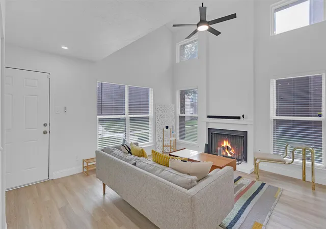 Photo 2 of Condo for sale at 5516 Boca Raton Blvd #321, Fort Worth, TX 76112 | MLS# 21229466 | Listing updated on 2026-07-28