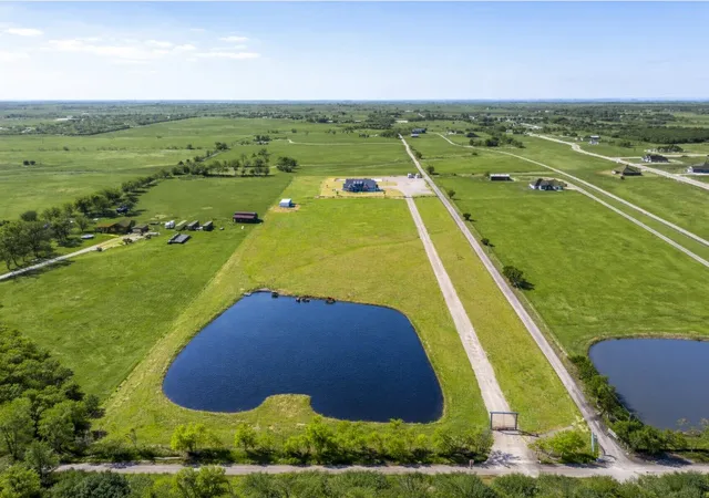 Homes for sale in Godley, TX | 8701 County Road 1129, Godley, TX 76044 | MLS# 21226155