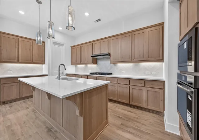 Photo 2 of Single family home for sale at 3772 Bermuda Grass Wy, Midlothian, TX 76084 | MLS# 21229255 | Listing updated on 2026-08-26