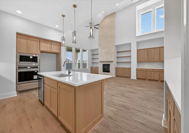 Photo 3 of Single family home for sale at 3772 Bermuda Grass Wy, Midlothian, TX 76084 | MLS# 21229255 | Listing updated on 2026-08-26