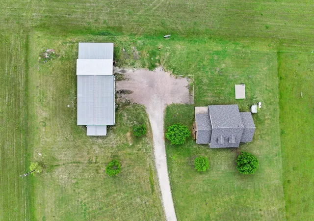 Homes for sale in Tioga, TX | 386 Scoggins Rd, Tioga, TX 76271 | MLS# 21228433