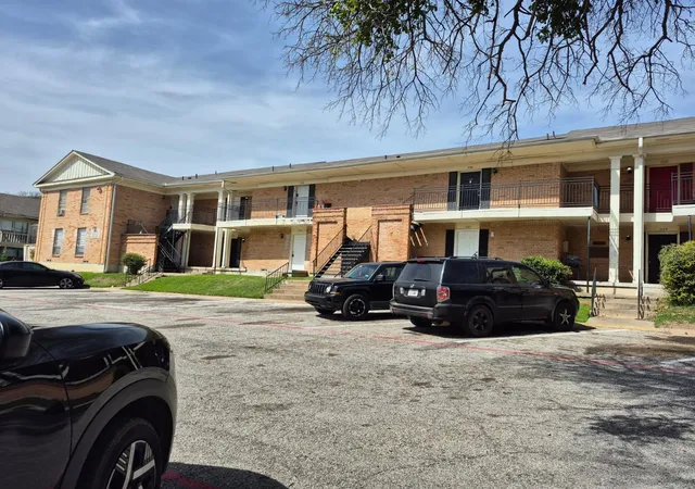 Photo 21 of Condo for sale at 5057 Ridglea Ln #1107, Fort Worth, TX 76116 | MLS# 21210248 | Listing updated on 2026-08-25