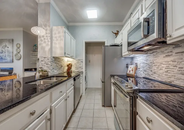Homes for sale in Pottsboro, TX | 2164 Tanglewood Blvd #A105, Pottsboro, TX 75076 | MLS# 21229716