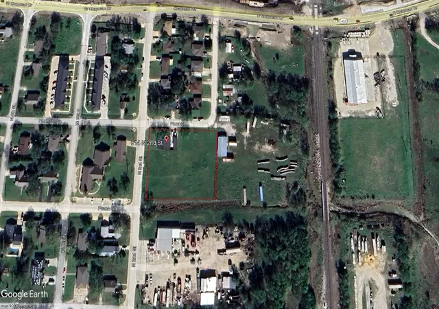Photo 2 of Single family home for sale at 614 N 2nd St, Sanger, TX 76266 | MLS# 21224559 | Listing updated on 2026-07-10
