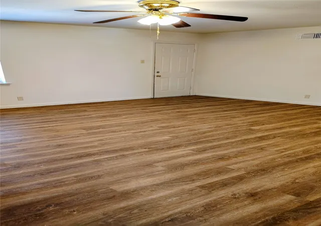 Homes for sale in De Soto, TX | 128 Campbell St, De Soto, TX 75115 | MLS# 21227914