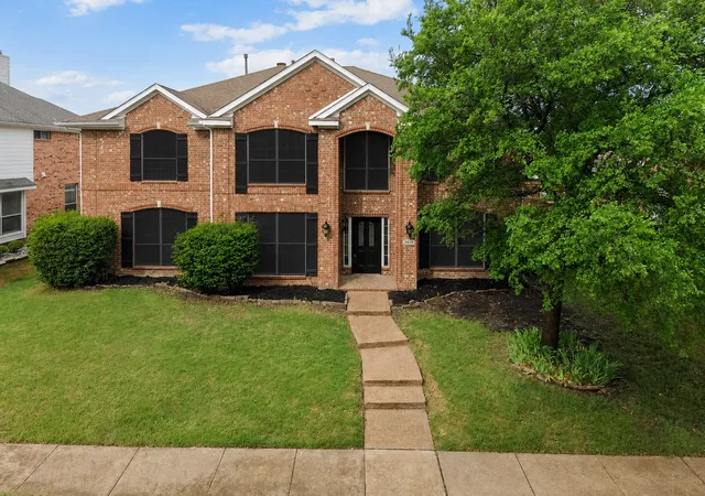Homes for sale in Rowlett, TX | 2613 Dove Creek Dr, Rowlett, TX 75088 | MLS# 21229956