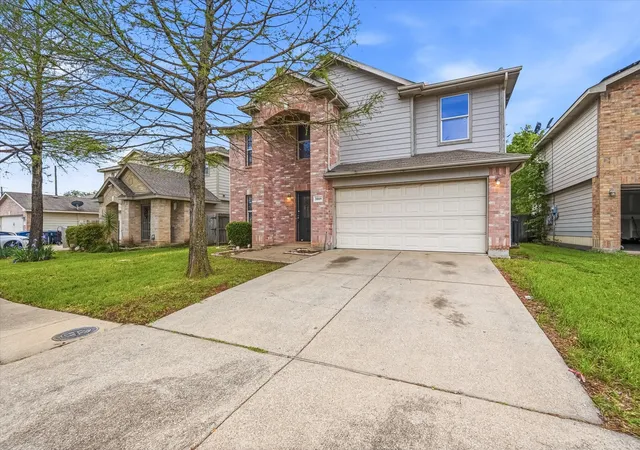 Homes for sale in Dallas, TX | 3009 Dusty Oak Dr, Dallas, TX 75227 | MLS# 21229995