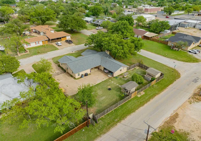 Homes for sale in Breckenridge, TX | 201 Westwood St, Breckenridge, TX 76424 | MLS# 21230151
