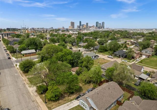 Photo 4 of Land for sale at 1013 E Hattie St, Fort Worth, TX 76104 | MLS# 21230522 | Listing updated on 2026-08-17