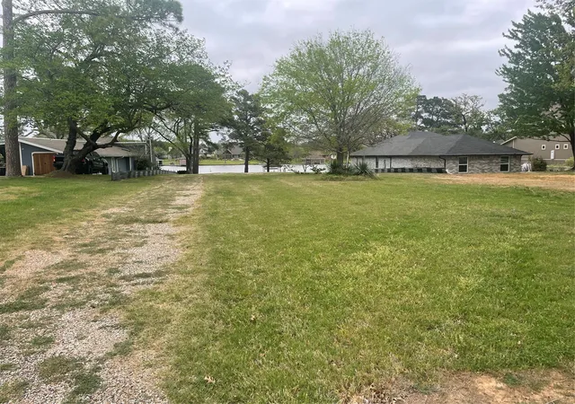 Land for sale at 134 Blackfoot Trl, Gainesville, TX 76240 | MLS# 21230111