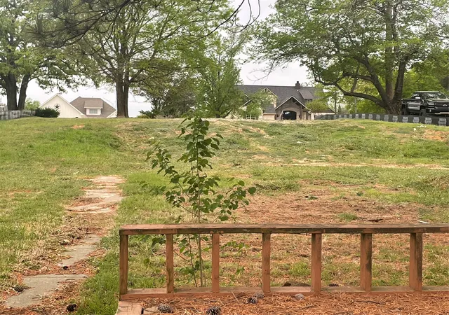 Photo 4 of Land for sale at 134 Blackfoot Trl, Gainesville, TX 76240 | MLS# 21230111 | Listing updated on 2026-10-06