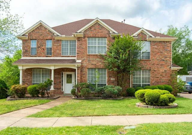 Photo 1 of Single family home for sale at 2106 Indian Trl, Rowlett, TX 75088 | MLS# 21224415 | Listing updated on 2026-07-05