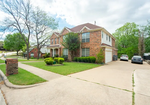 Photo 3 of Single family home for sale at 2106 Indian Trl, Rowlett, TX 75088 | MLS# 21224415 | Listing updated on 2026-07-05