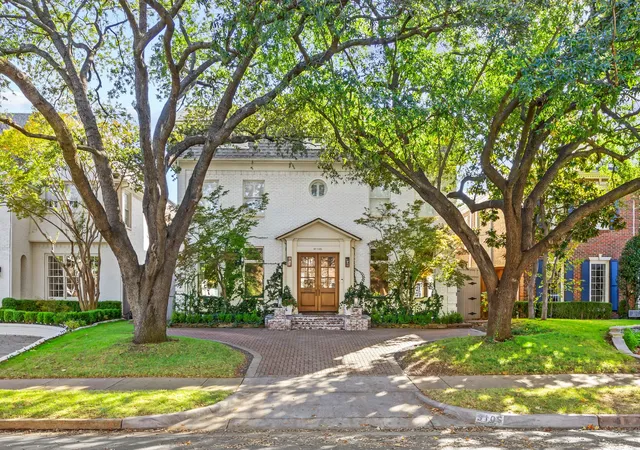 Homes for sale in Highland Park, TX | 3105 Drexel Dr, Highland Park, TX 75205 | MLS# 21229673