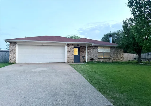 Homes for sale in Duncanville, TX | 422 Jellison Blvd, Duncanville, TX 75116 | MLS# 21230678