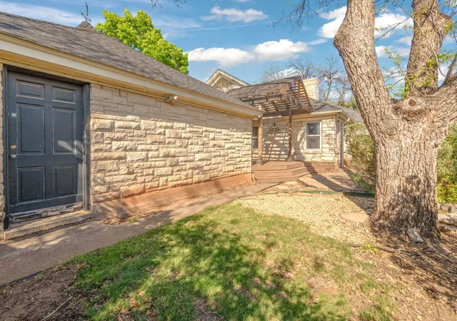 Homes for sale in Abilene, TX | 2201 S 10th, Abilene, TX 79605 | MLS# 21228627