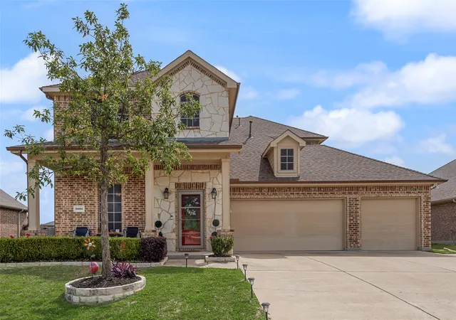 Photo 2 of Single family home for sale at 5002 Crawfish Ln, Garland, TX 75043 | MLS# 21230813 | Listing updated on 2026-10-06