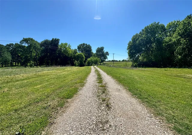 Photo 3 of Land for sale at 2985 Fm 751, Wills Point, TX 75169 | MLS# 21230951 | Listing updated on 2026-10-01