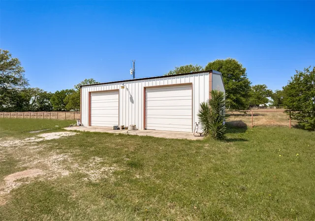 Homes for sale in Decatur, TX | 538 Private Road 1100, Decatur, TX 76234 | MLS# 21230459