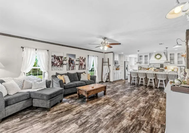 Photo 4 of Single family home for sale at 151 Hilltop Ln, Emory, TX 75440 | MLS# 21231125 | Listing updated on 2026-09-22