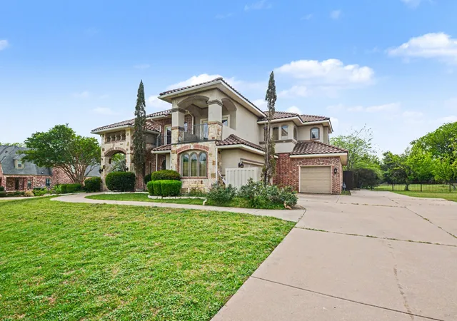 Photo 2 of Single family home for sale at 2330 Purdue Dr, Allen, TX 75002 | MLS# 21231056 | Listing updated on 2026-08-18