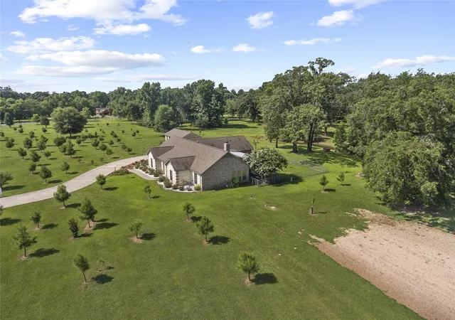 Photo 3 of Single family home for sale at 244 Cr 2321, Pittsburg, TX 75686 | MLS# 21230189 | Listing updated on 2026-08-04