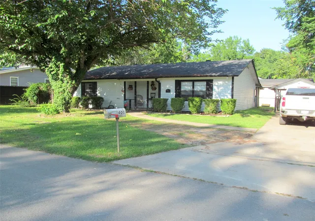 Homes for sale in Winnsboro, TX | 401 Wilkerson St, Winnsboro, TX 75494 | MLS# 21231264