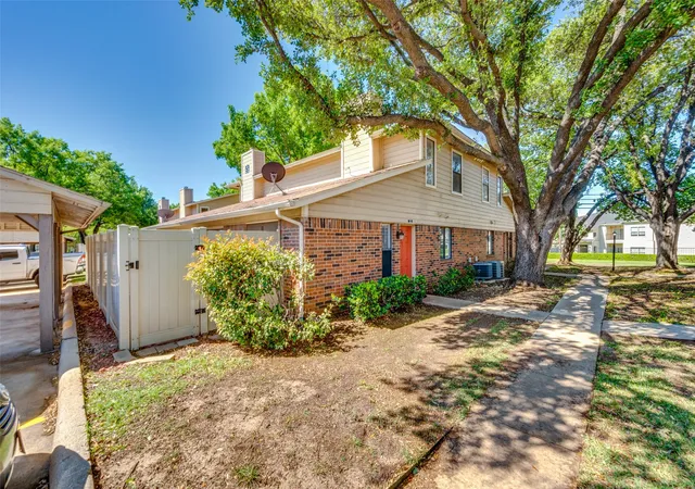 1st image of 2240 Tarpley Rd #32, Carrollton, TX 75006 | MLS# 21231034